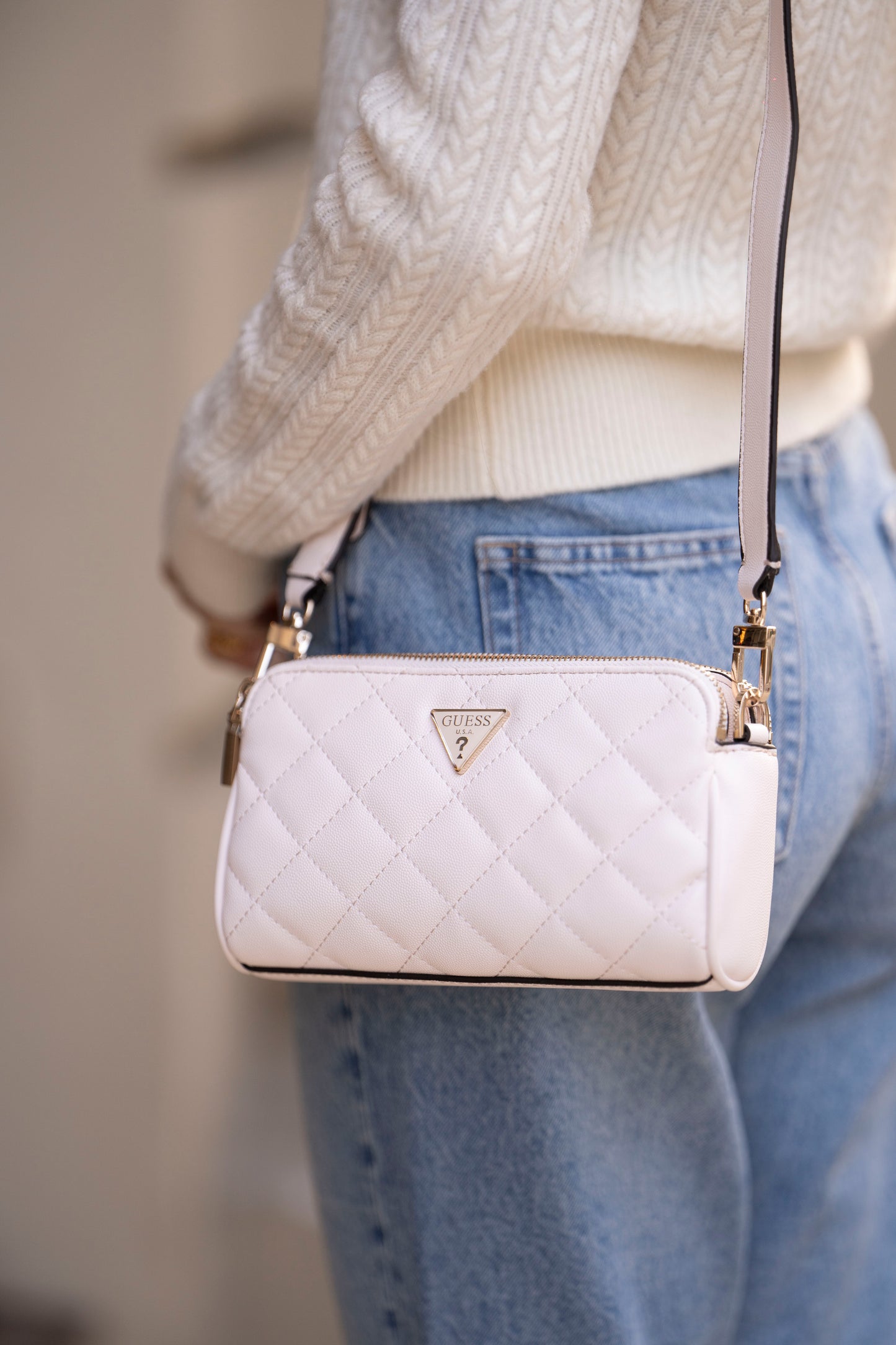 MALA TIRACOLO " CARLY MINI " GUESS