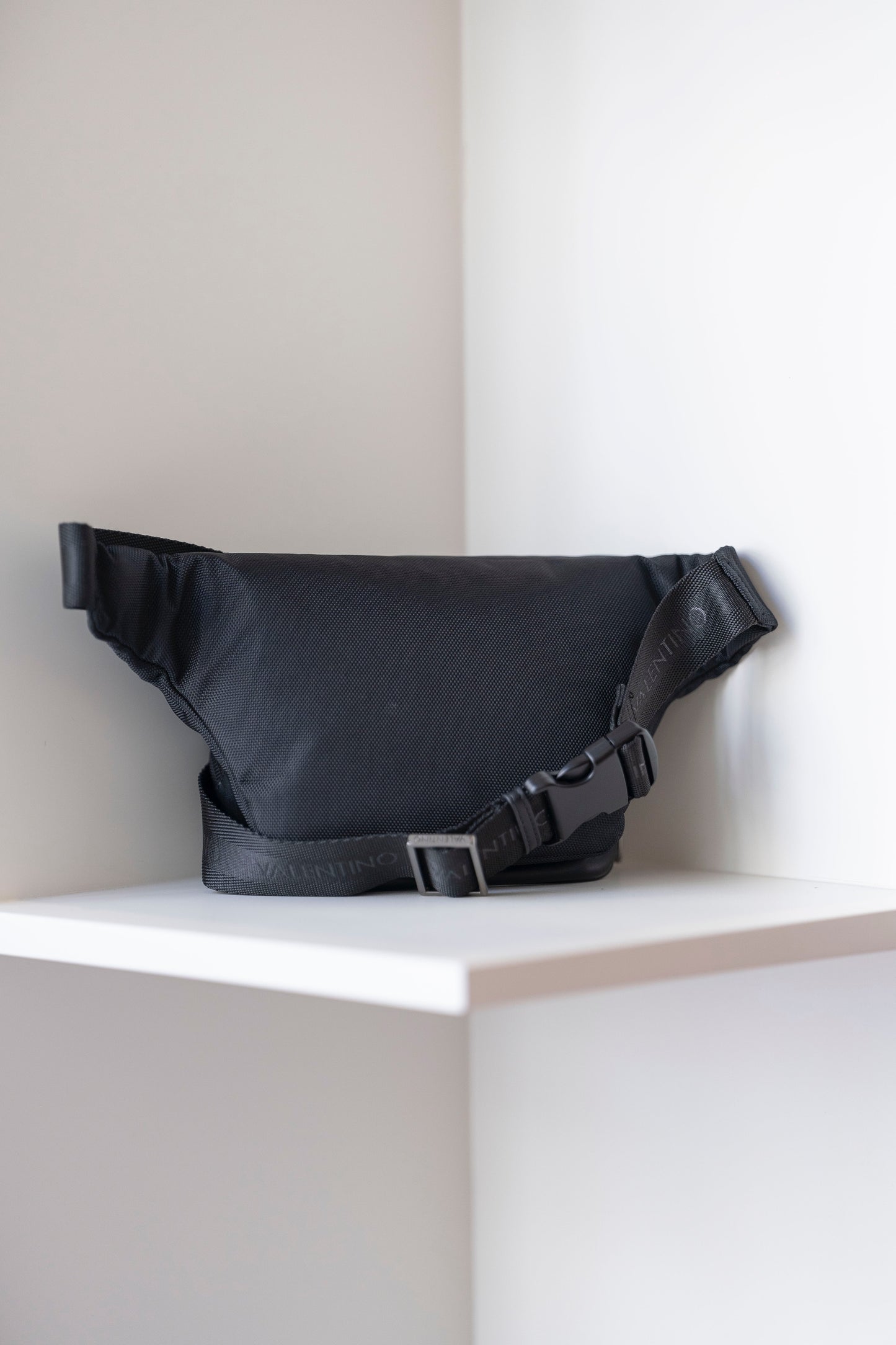 BOLSA DE CINTURA " NIK " BY VALENTINO