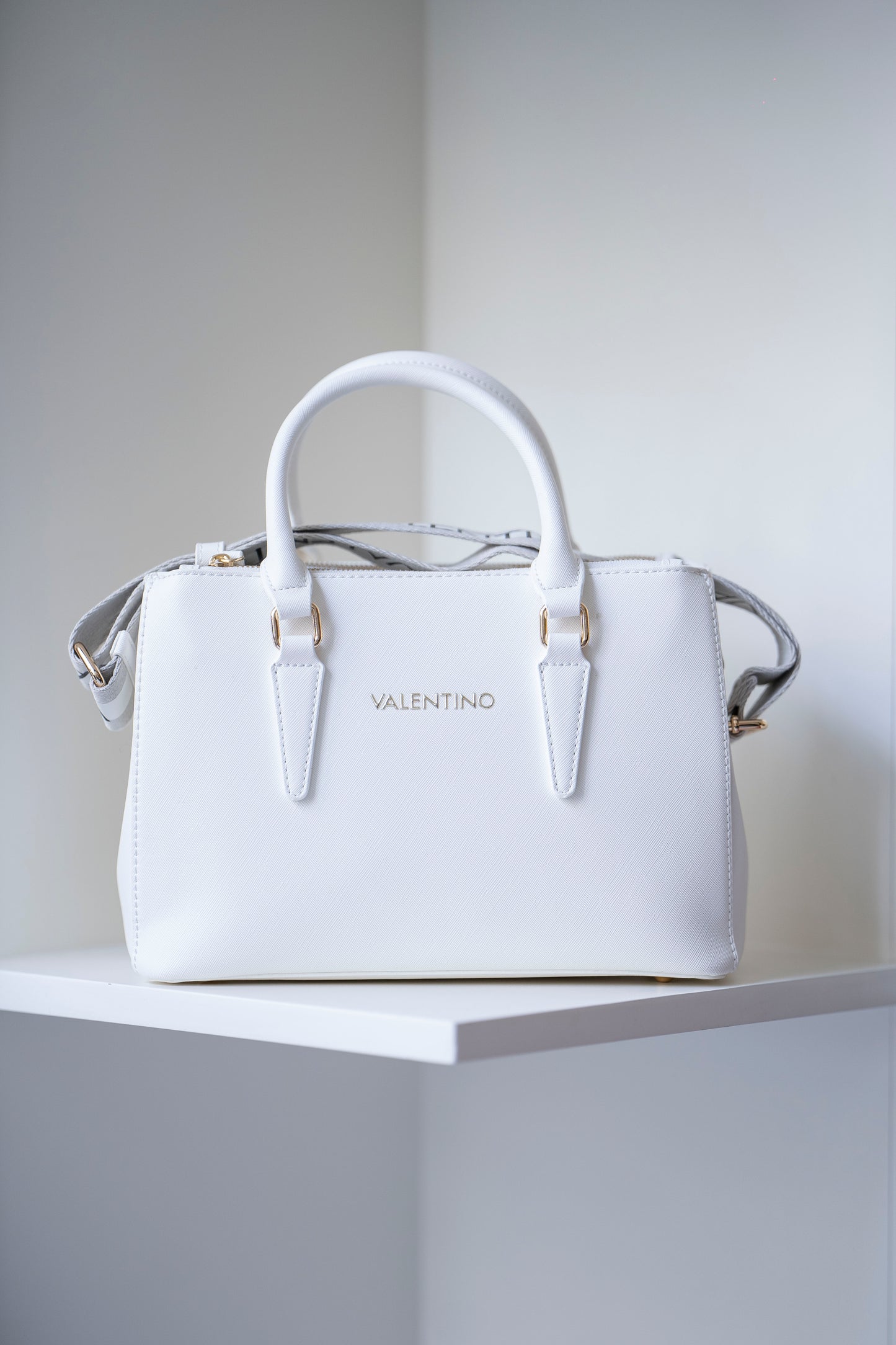 MALA DE MÃO BY VALENTINO