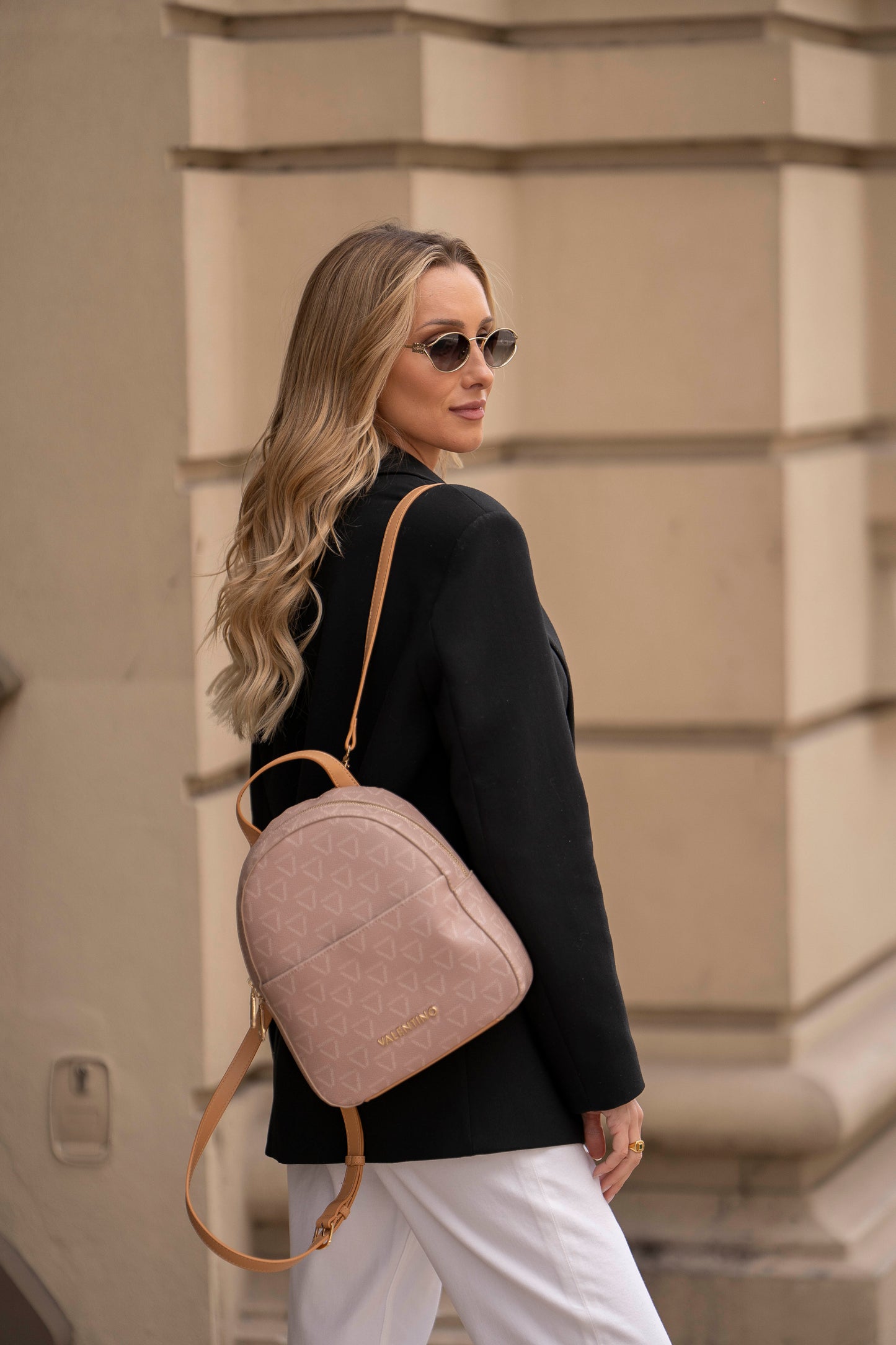 MOCHILA BY VALENTINO