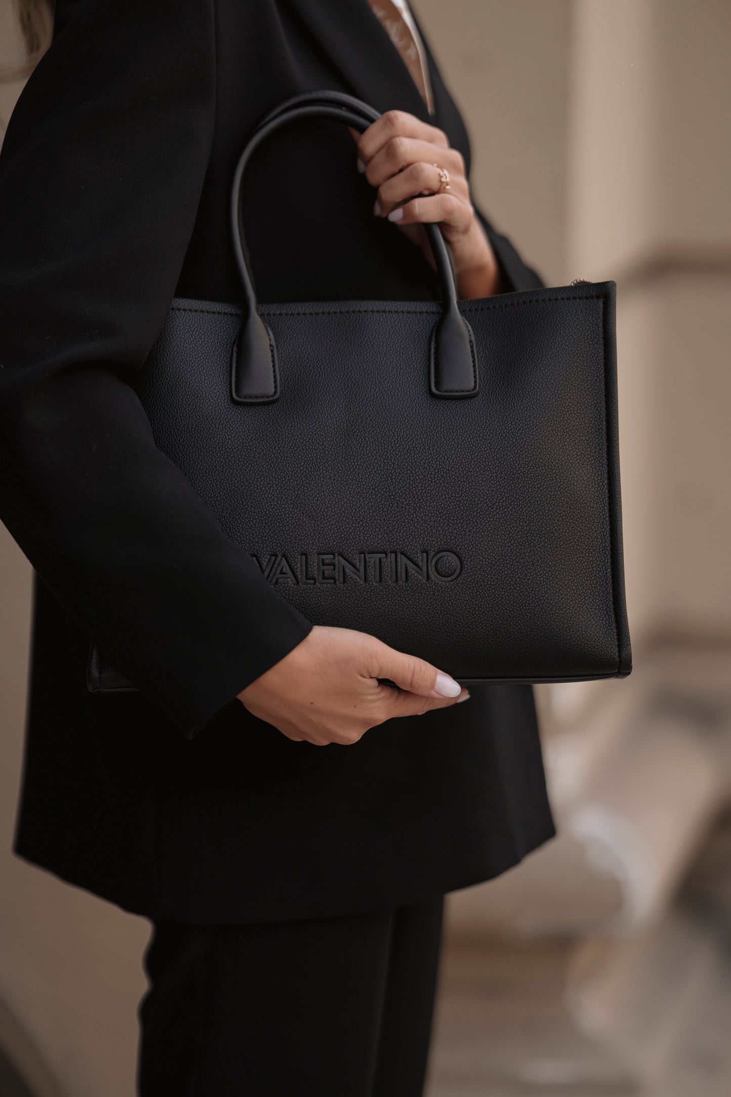 MALA DE MÃO BY VALENTINO