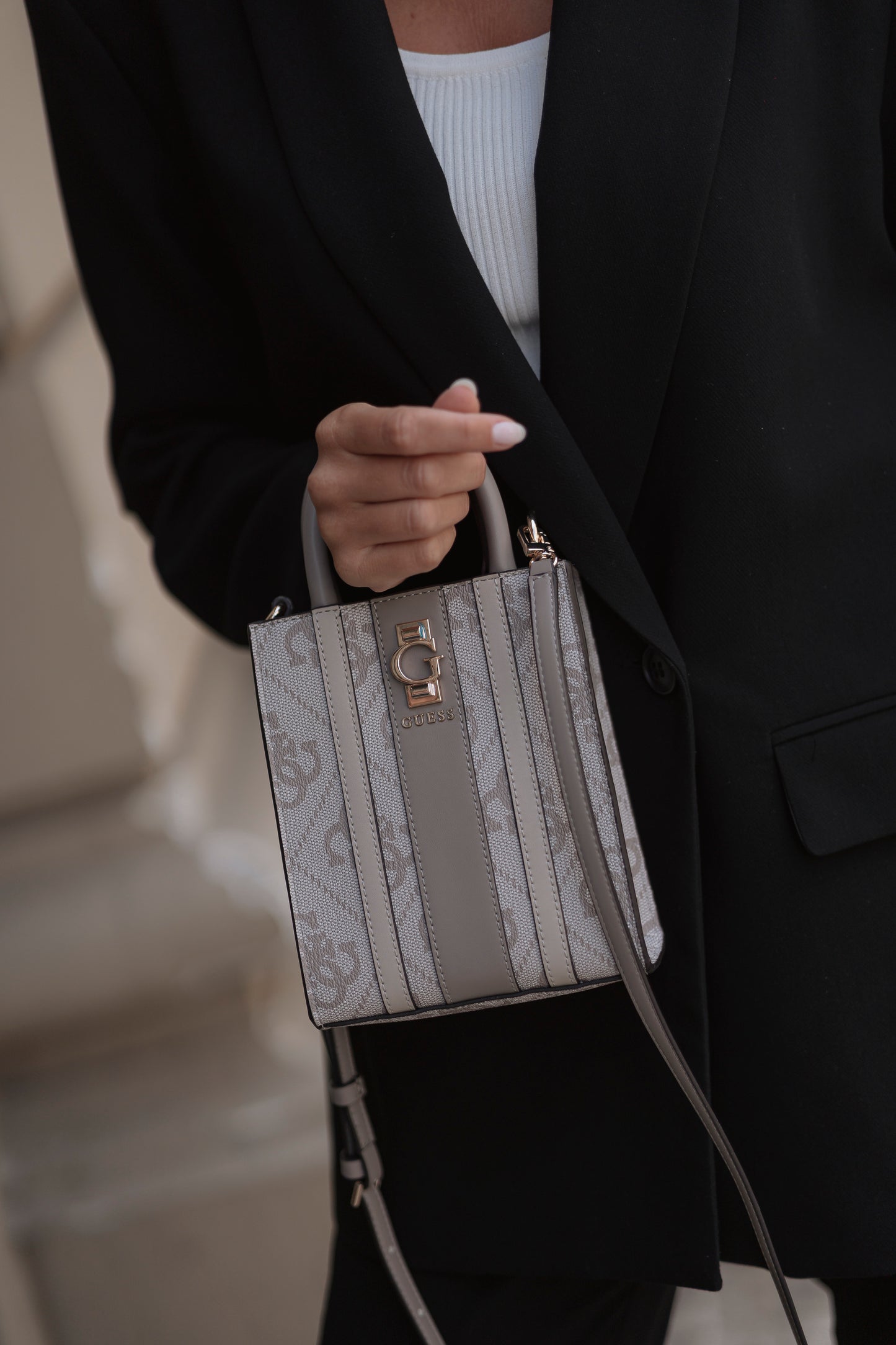 MALA TIRACOLO " ERENIA " GUESS