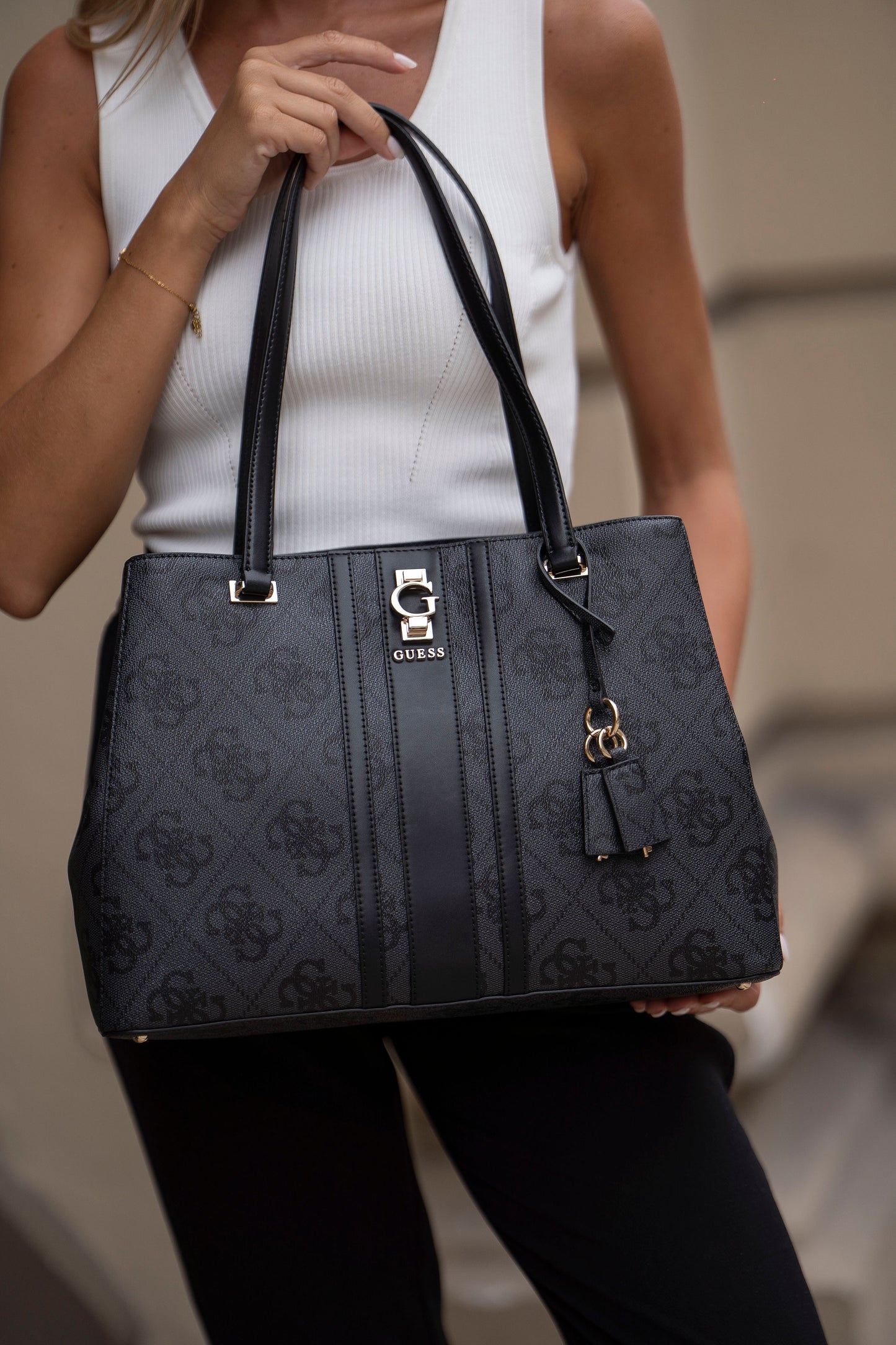 MALA DE OMBRO " ERENIA " GUESS