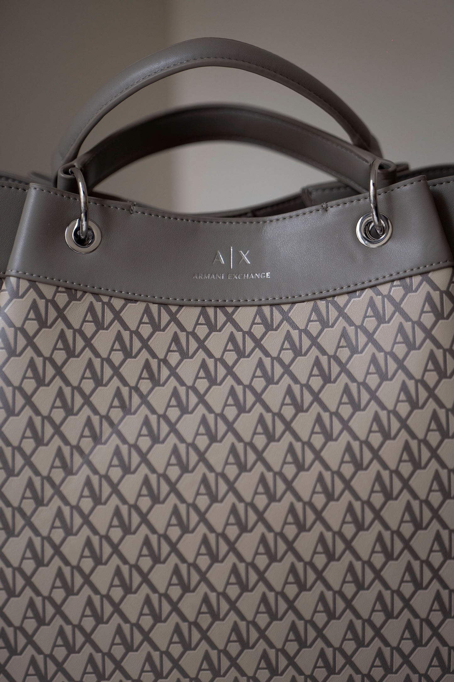 MALA DE MÃO ARMANI EXCHANGE