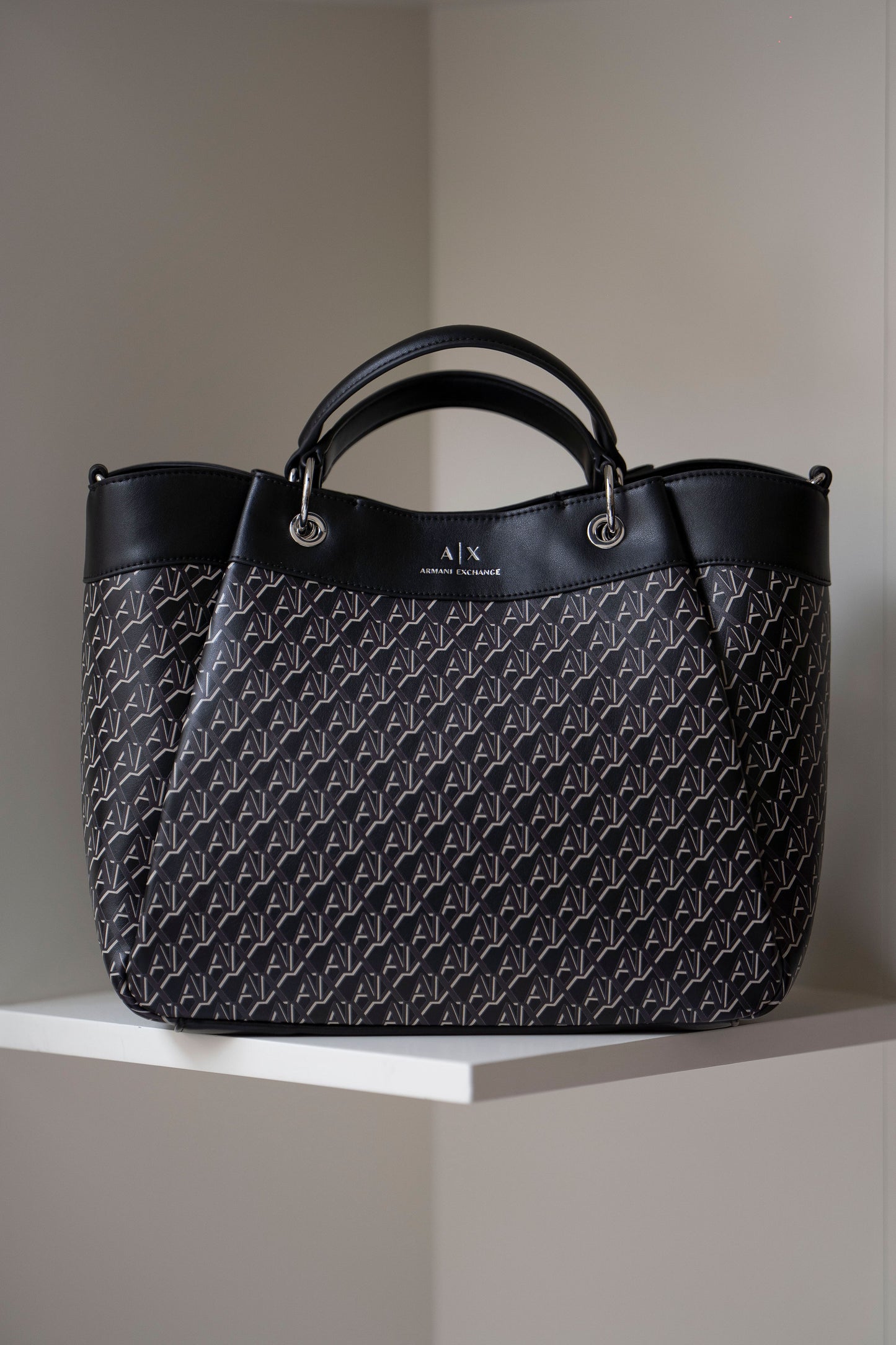 MALA DE MÃO ARMANI EXCHANGE