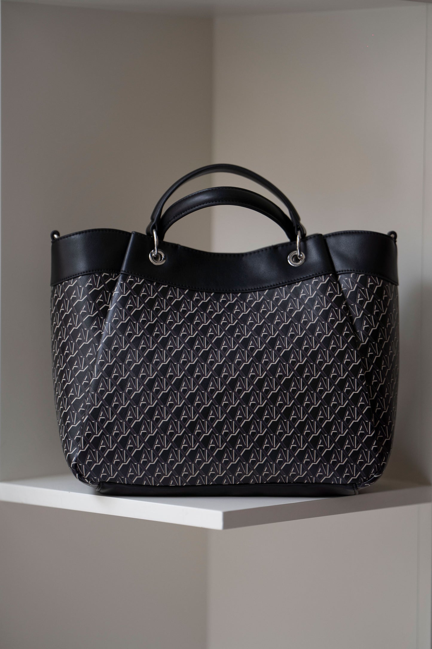 MALA DE MÃO ARMANI EXCHANGE