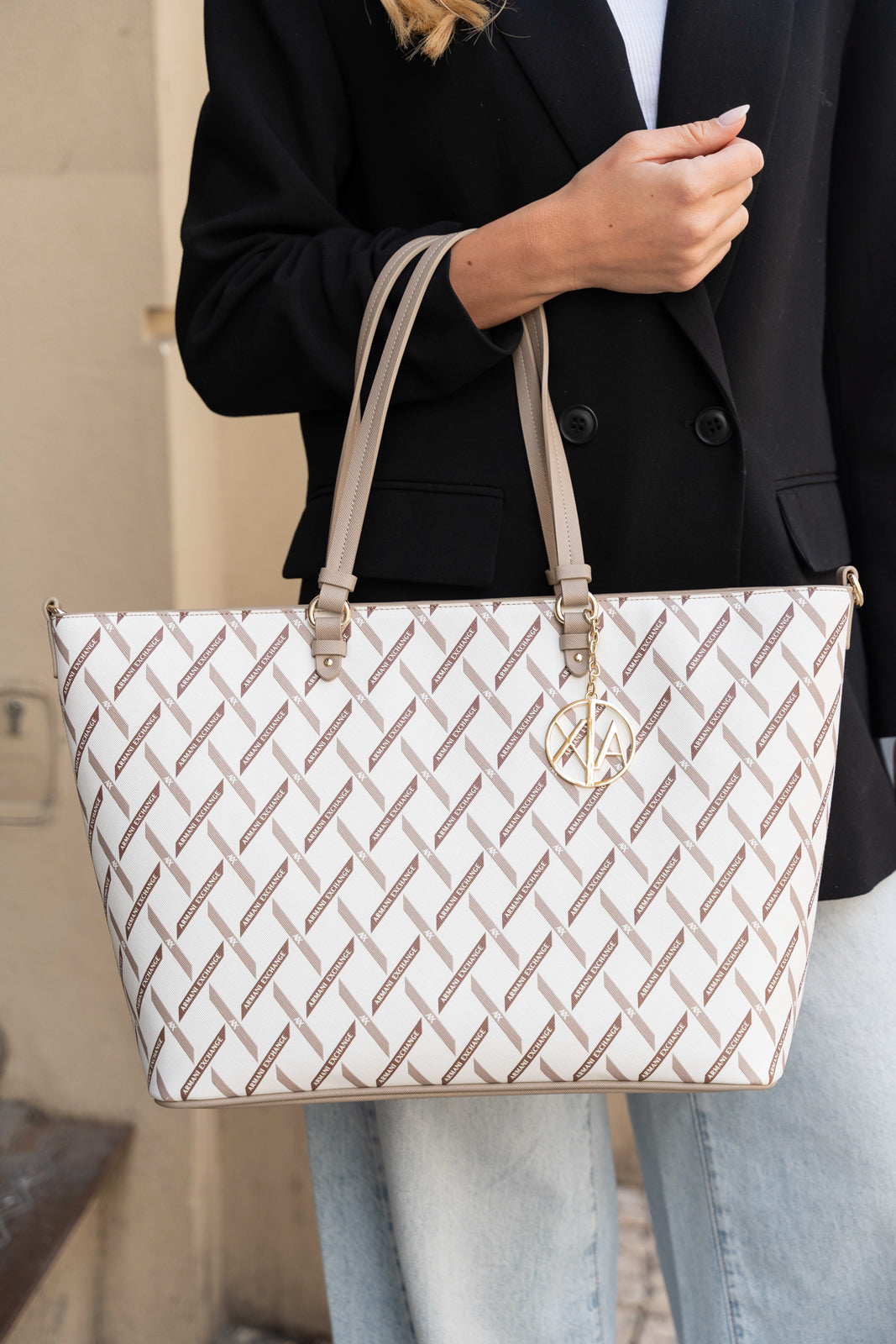 MALA DE OMBRO ARMANI EXCHANGE