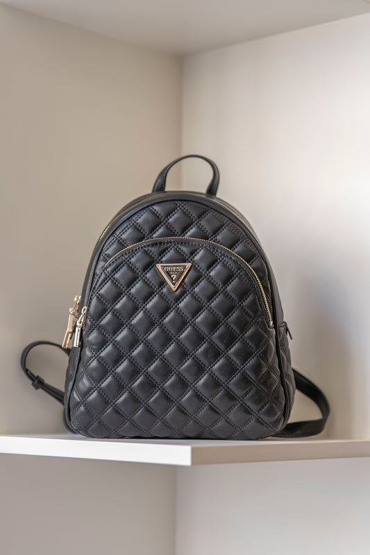 MOCHILA " GIULLY "  GUESS