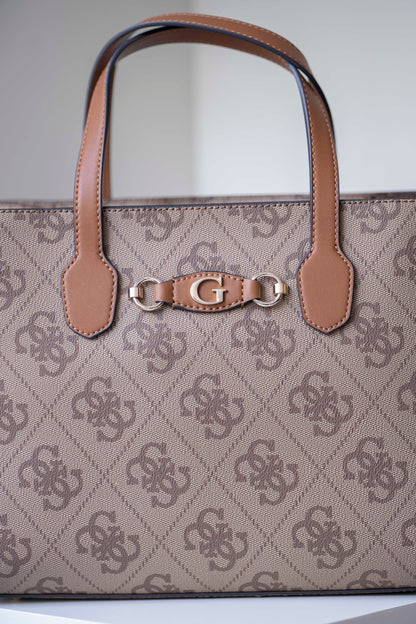 MALA DE MÃO " IZZY "  GUESS