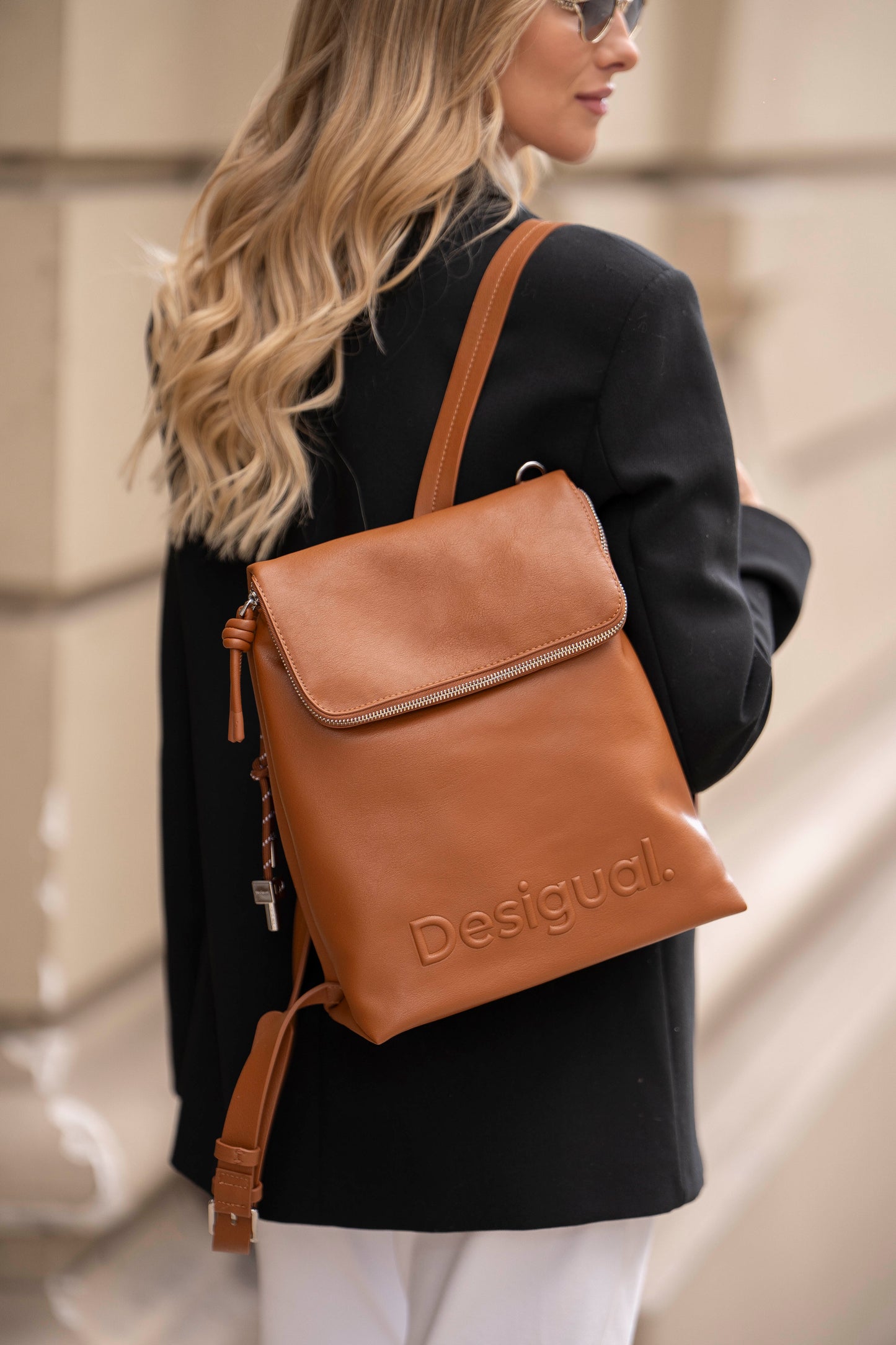 MOCHILA DESIGUAL