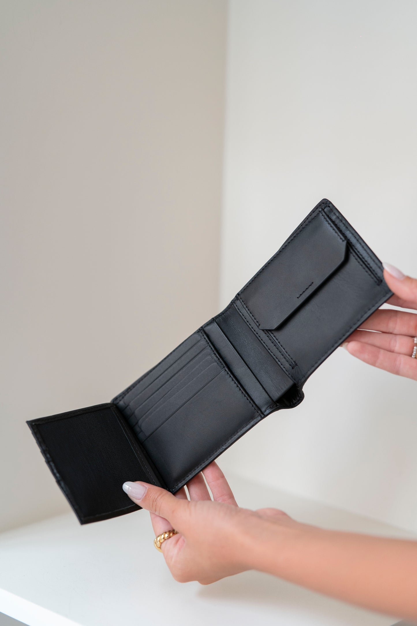PORTA MOEDAS CALVIN KLEIN
