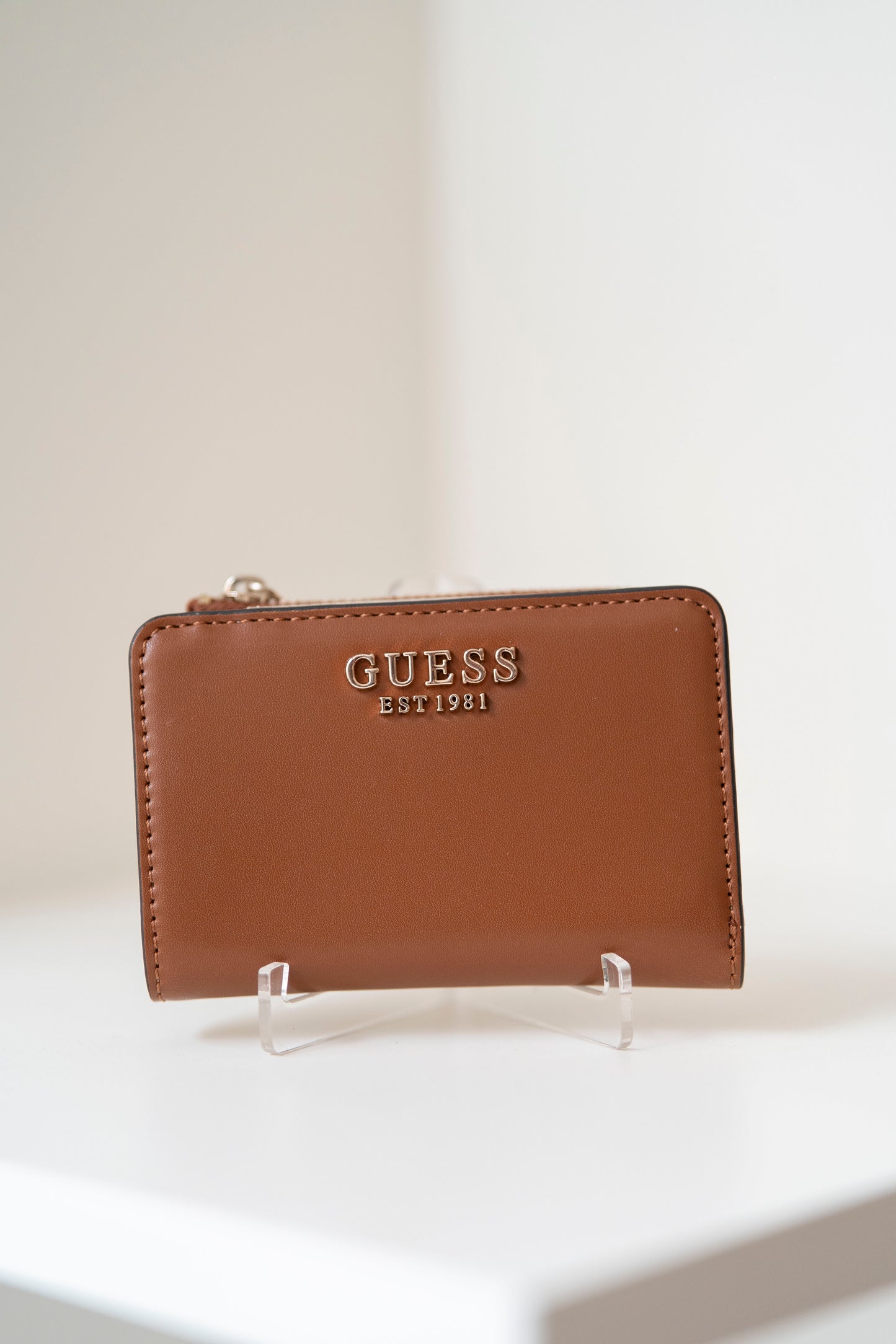 CARTEIRA " LAUREL "  GUESS