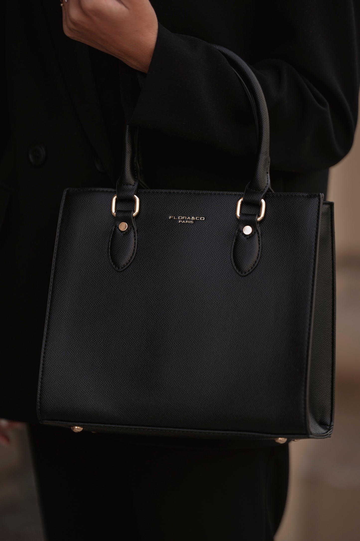 MALA DE MÃO FLORA & CO