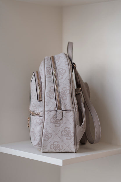 MOCHILA  " ERNIA " GUESS