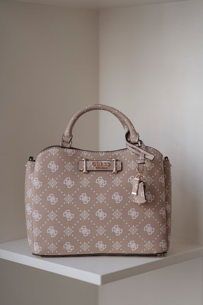 MALA DE MÃO " SILIA " GUESS