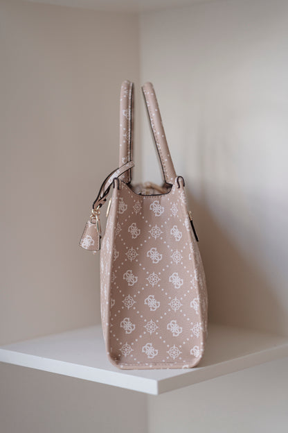 MALA DE MÃO " SILIA " GUESS