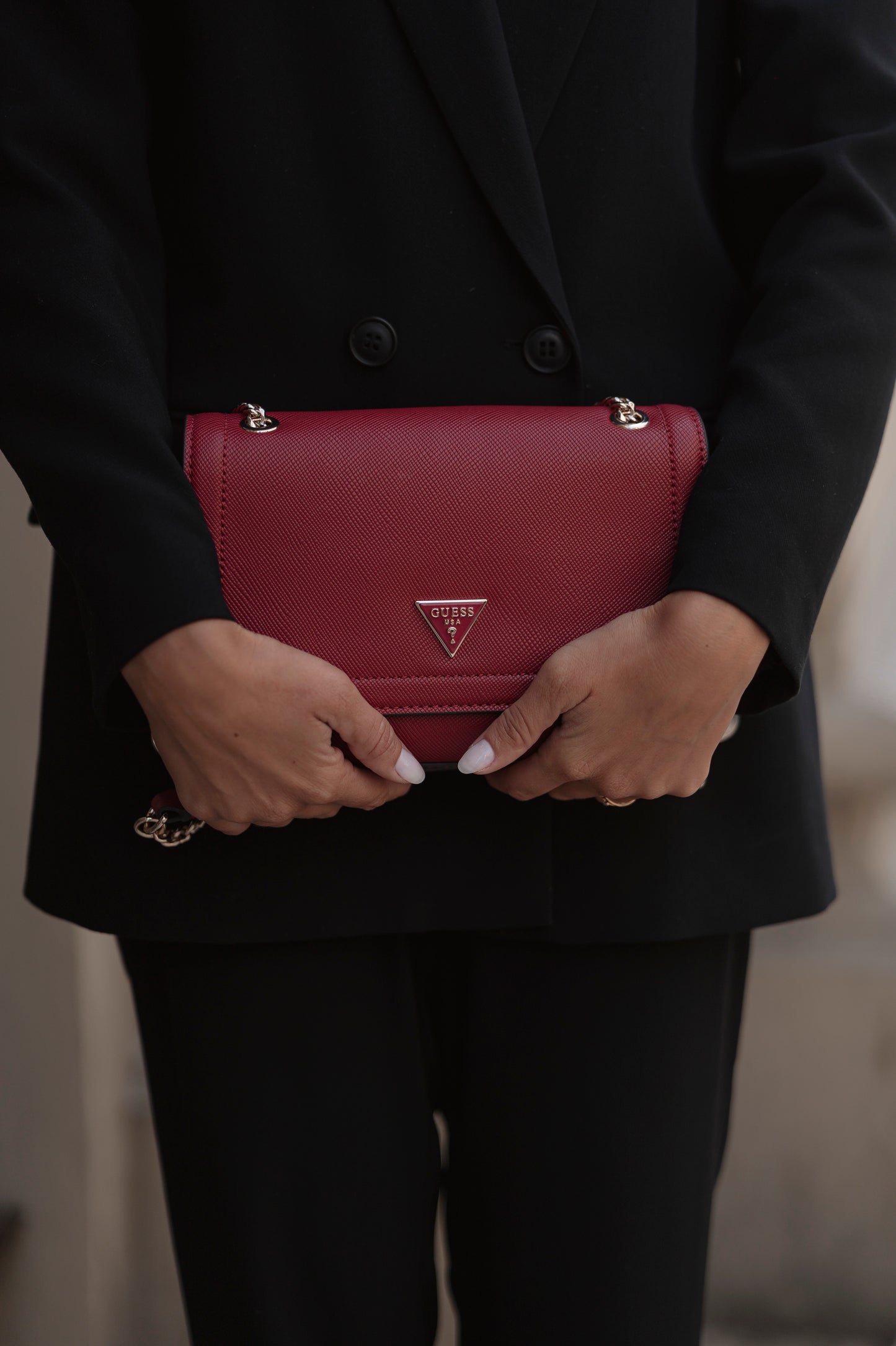 MALA TIRACOLO " NOELLE " GUESS