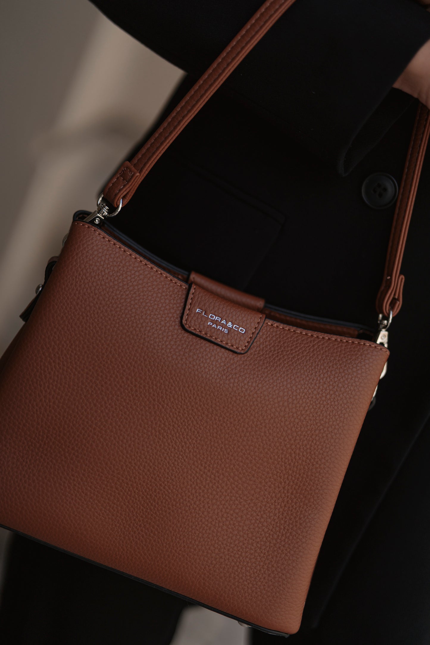 MALA TIRACOLO FLORA & CO