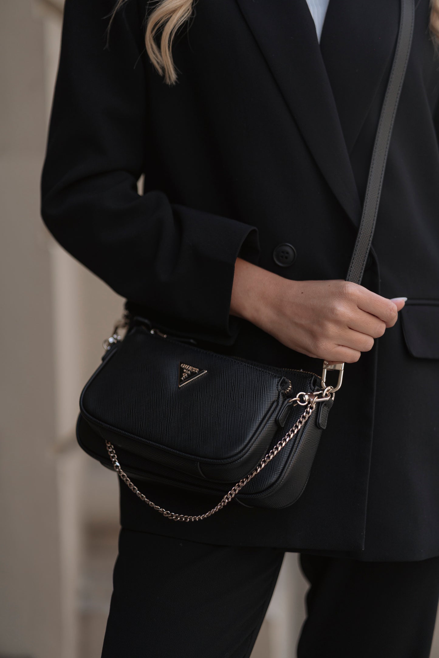 MALA TIRACOLO " NOELLE " GUESS