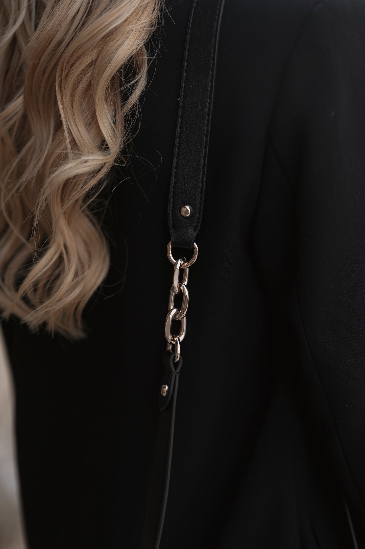 MALA TIRACOLO " DEA "  GUESS