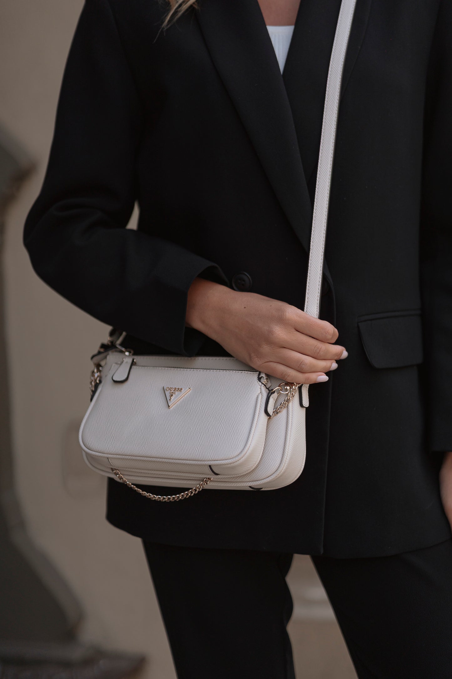 MALA TIRACOLO " NOELLE " GUESS