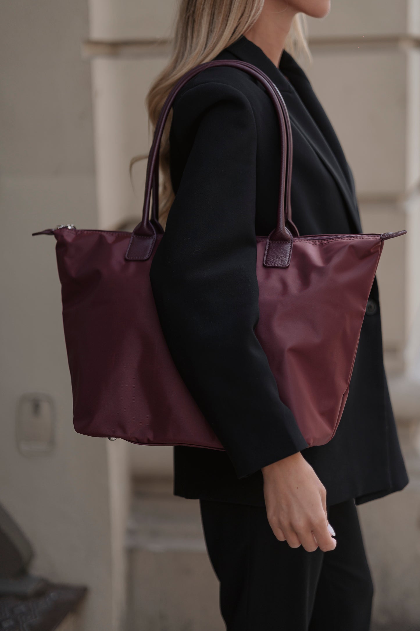 MALA DE OMBRO FLORA & CO