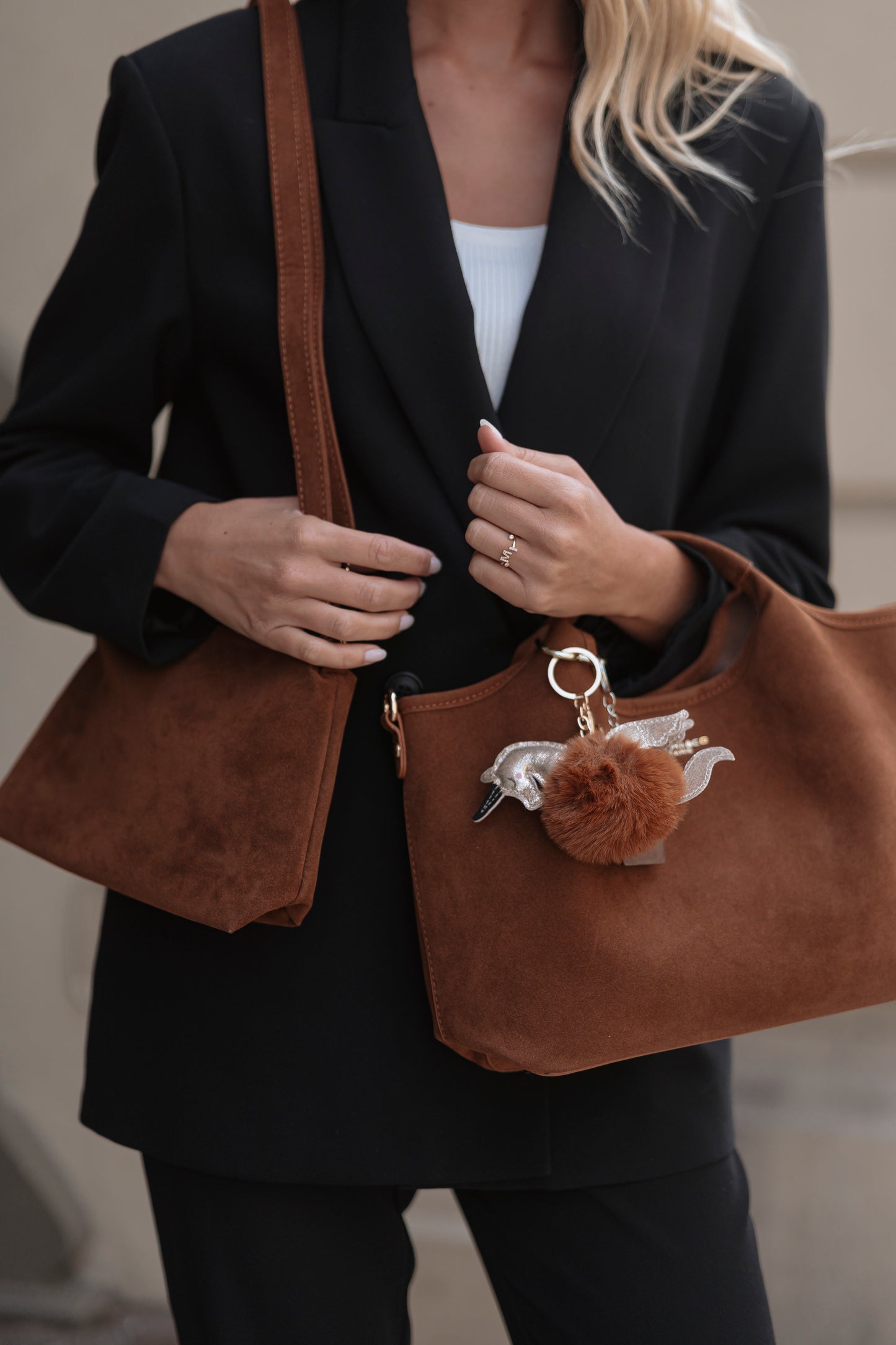 MALA DE MÃO FLORA & CO