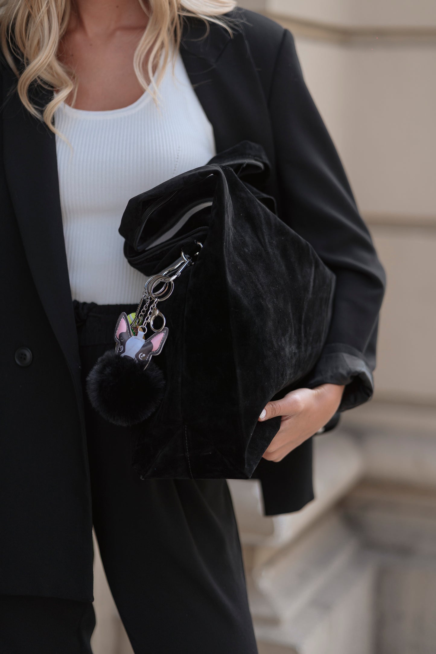 MALA DE OMBRO FLORA & CO