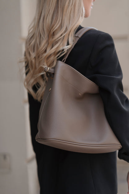 MALA DE OMBRO FLORA & CO