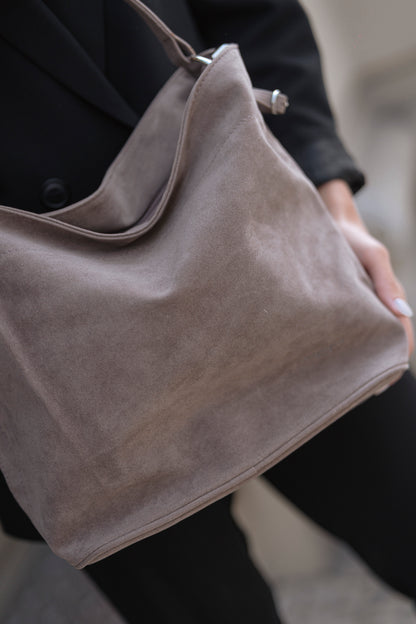 MALA DE OMBRO FLORA & CO