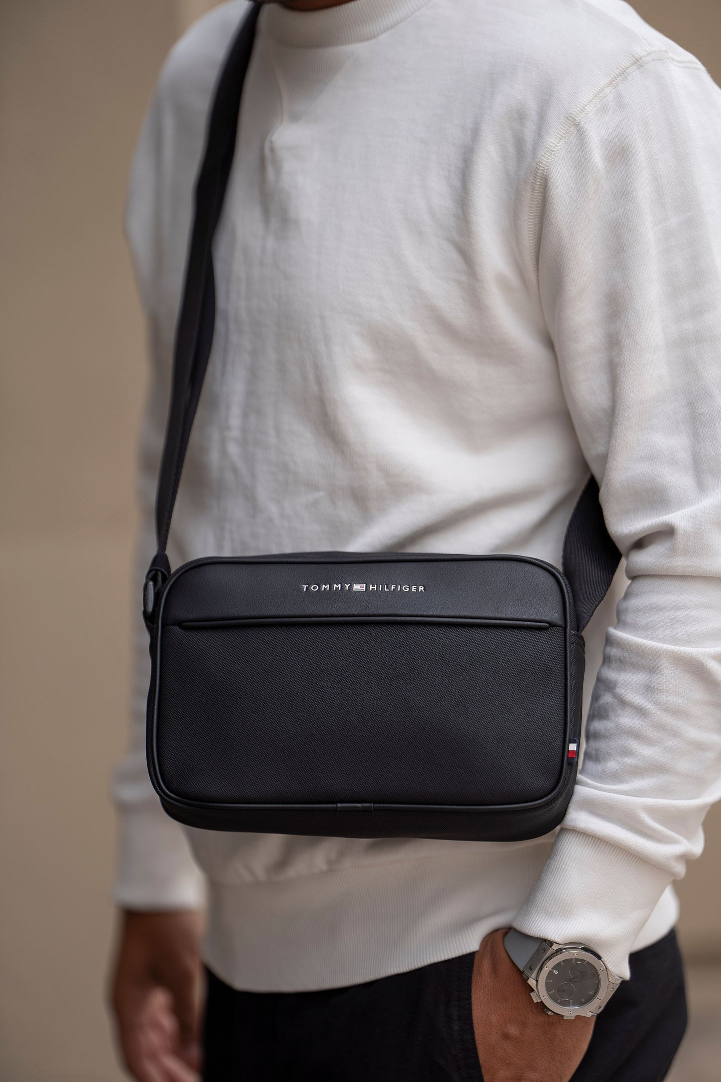 MALA TIRACOLO TOMMY HILFIGER