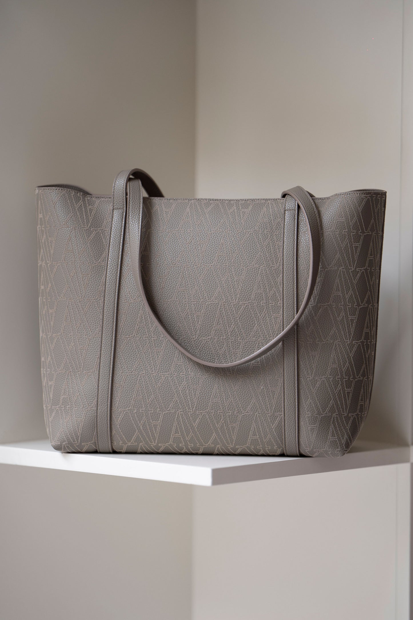 MALA DE OMBRO ARMANI EXCHANGE
