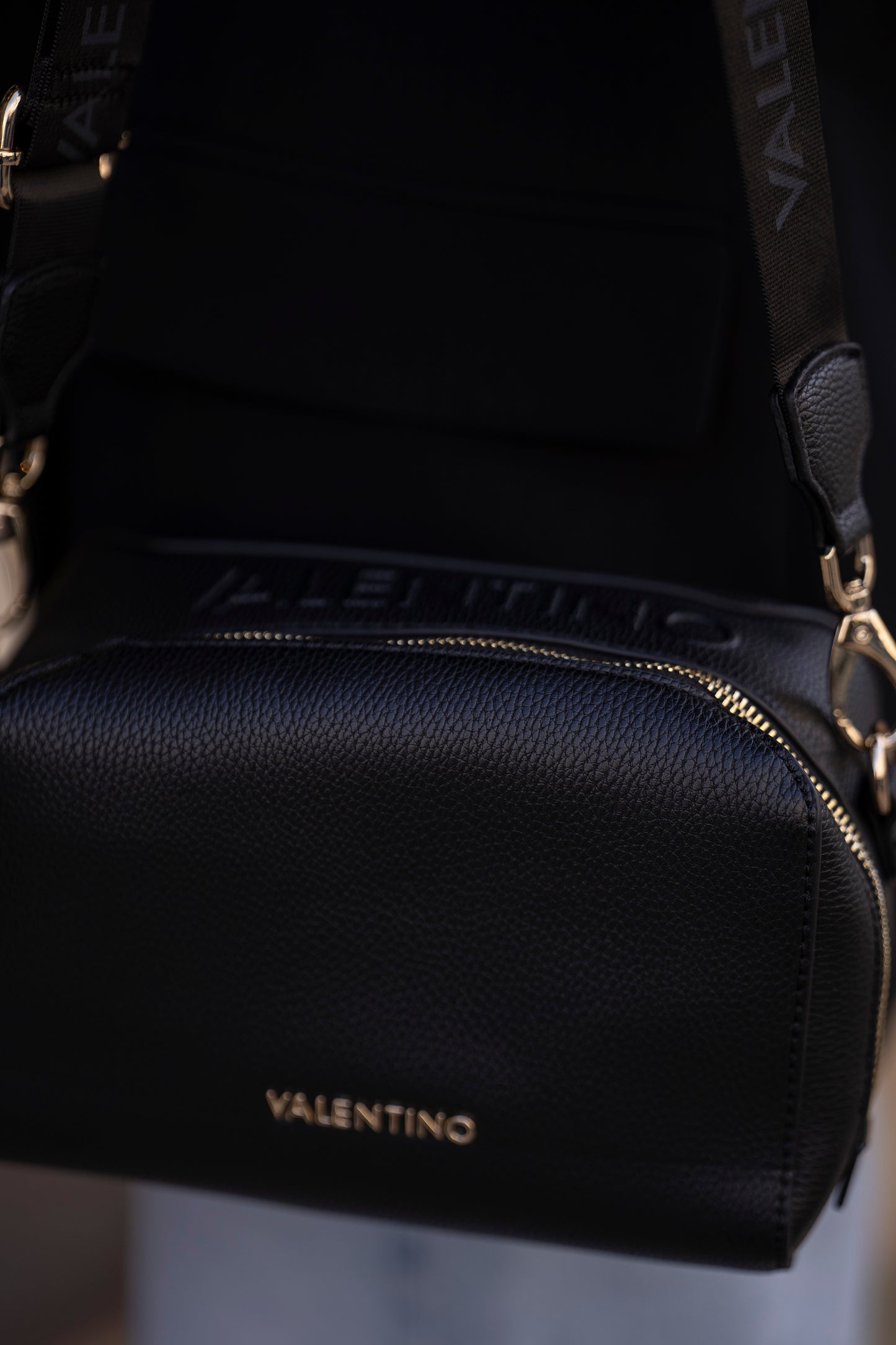 MALA TIRACOLO BY VALENTINO